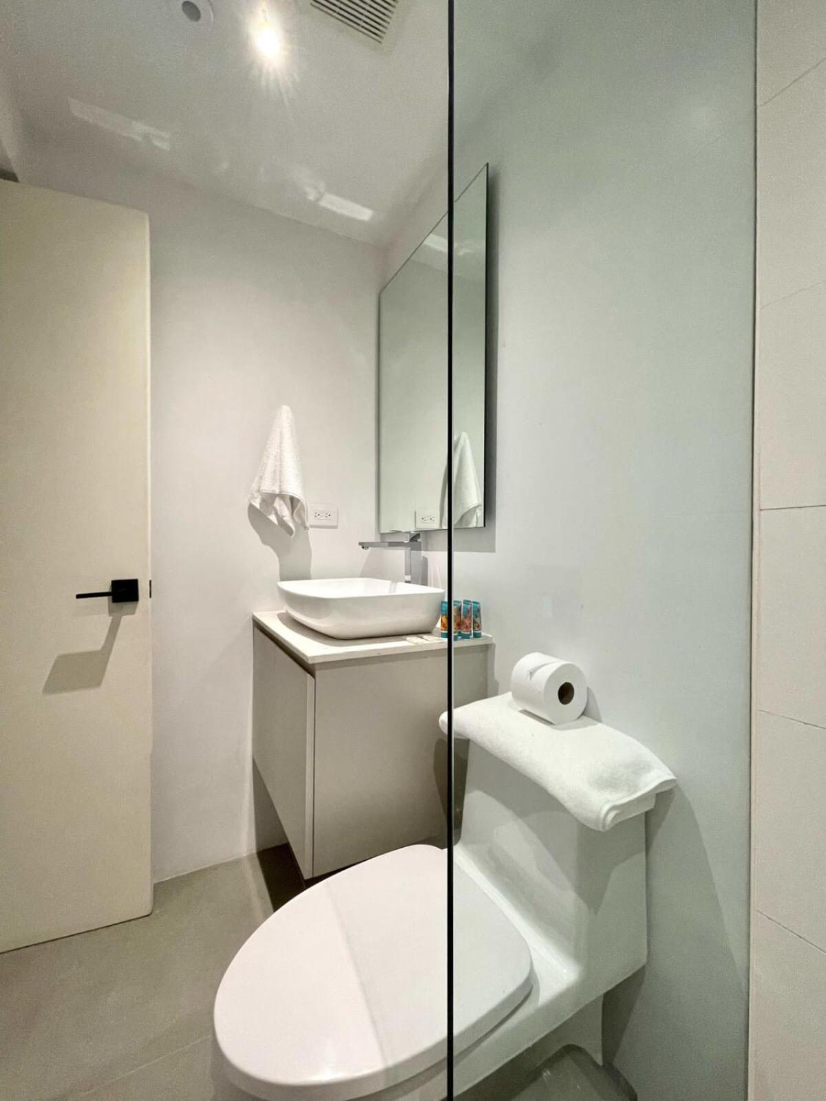 Elegant 1br With Pool In Casco Antiguo Panama Stadt